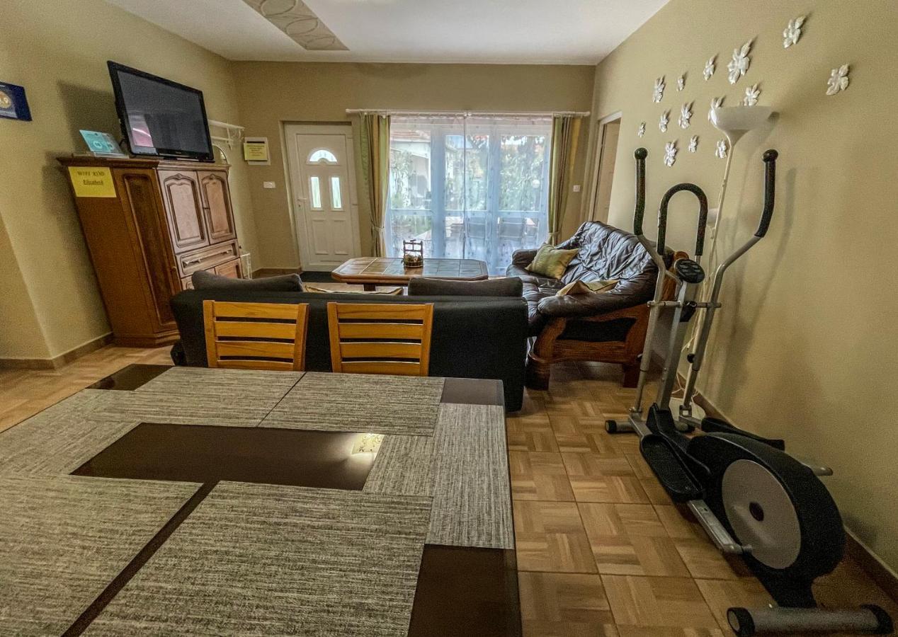 טוקאי Elizabeth Apartman מראה חיצוני תמונה